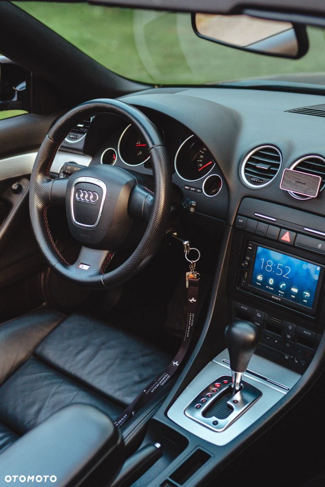 Audi A4 Cabrio 2.0 TFSI multitronic - 16