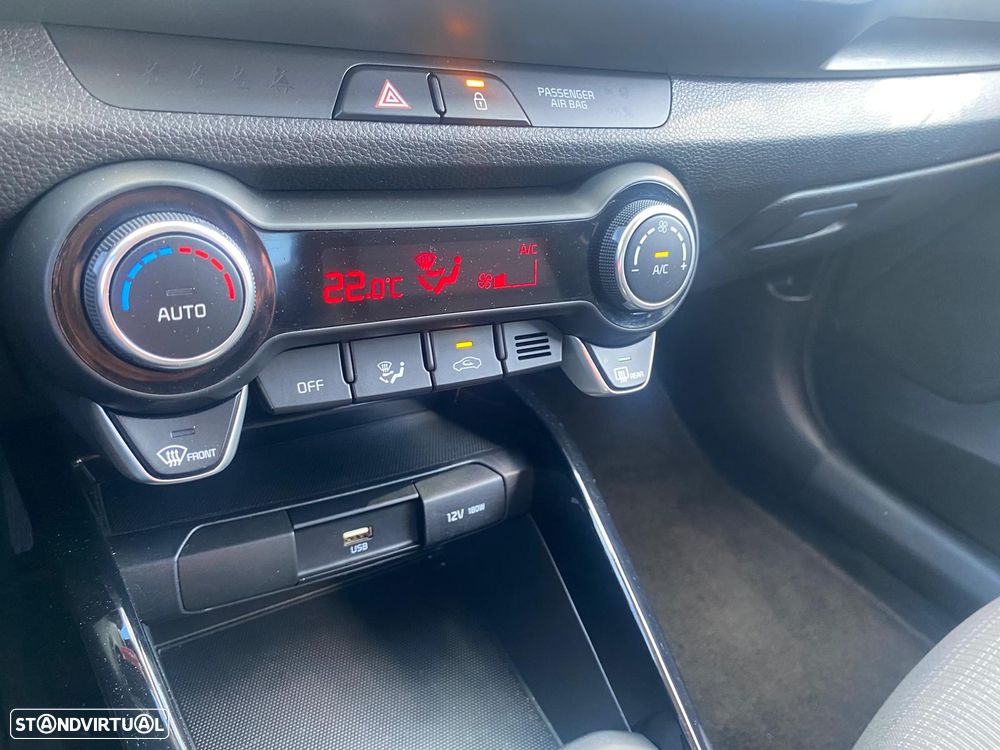 Kia Stonic 1.0 T-GDI Drive - 21