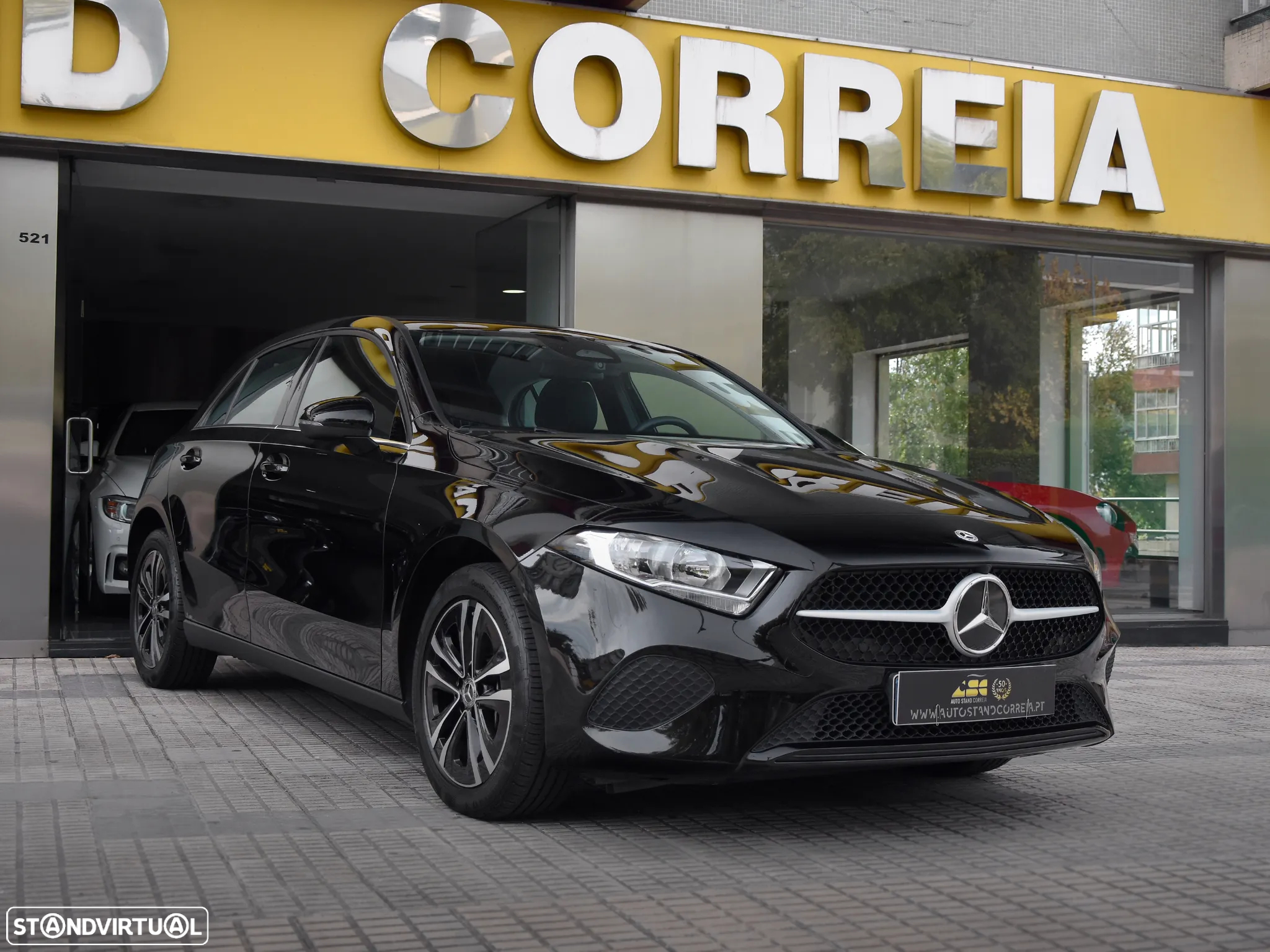 Mercedes-Benz A 250 e Style Plus - 3