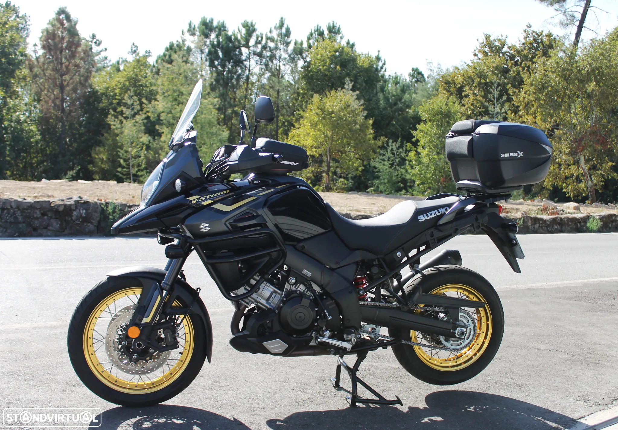 Suzuki DL V-STrom XT Adventure - 20