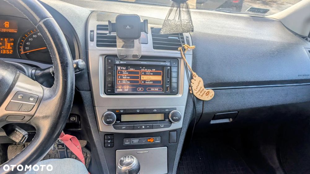 Toyota Avensis 2.0 D-4D Sol Premium - 11