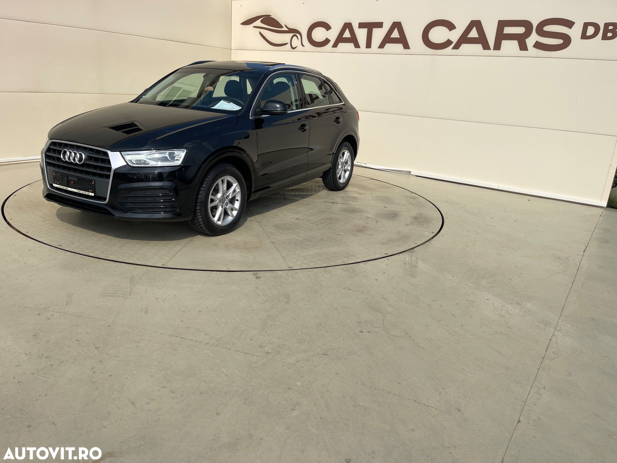 Audi Q3 2.0 35 TDI S tronic - 4