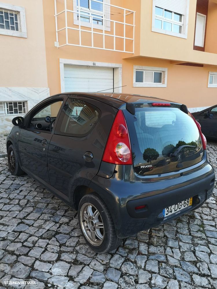 Peugeot 107 1.0 Urban - 3