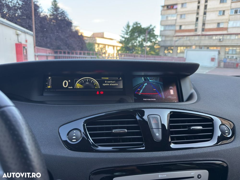 Renault Scenic - 27