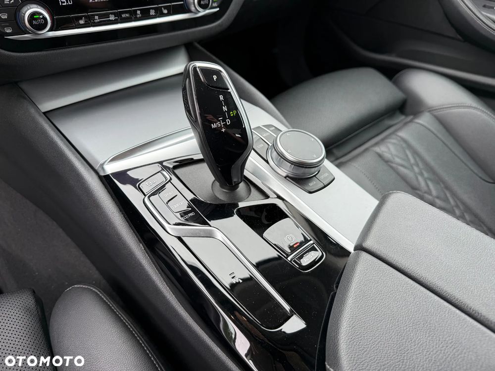 BMW Seria 5 - 15