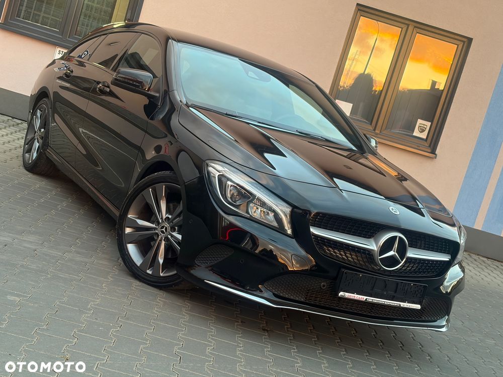 Mercedes-Benz CLA 200 d Urban - 3