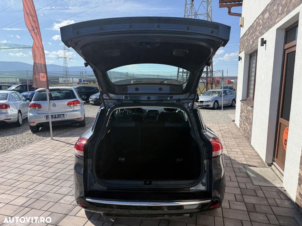 Renault Clio - 15