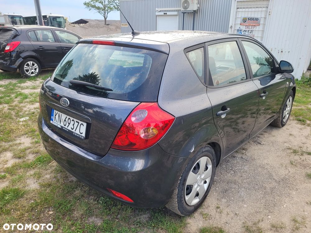 Kia ProCeed 1.4 Comfort - 4