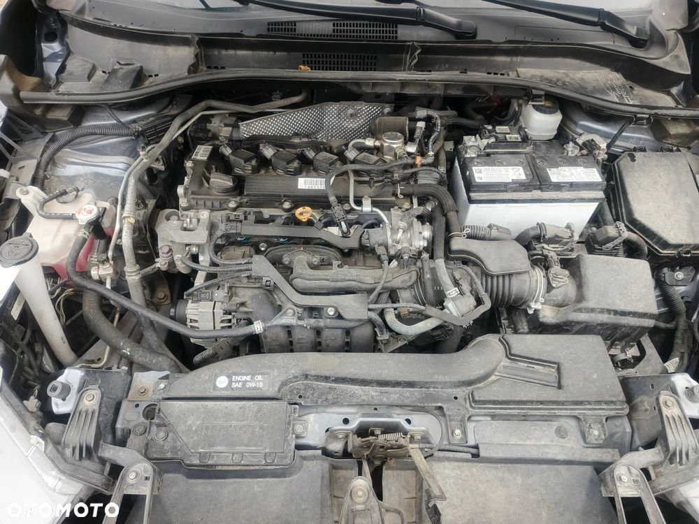 Toyota Corolla Cross - 18