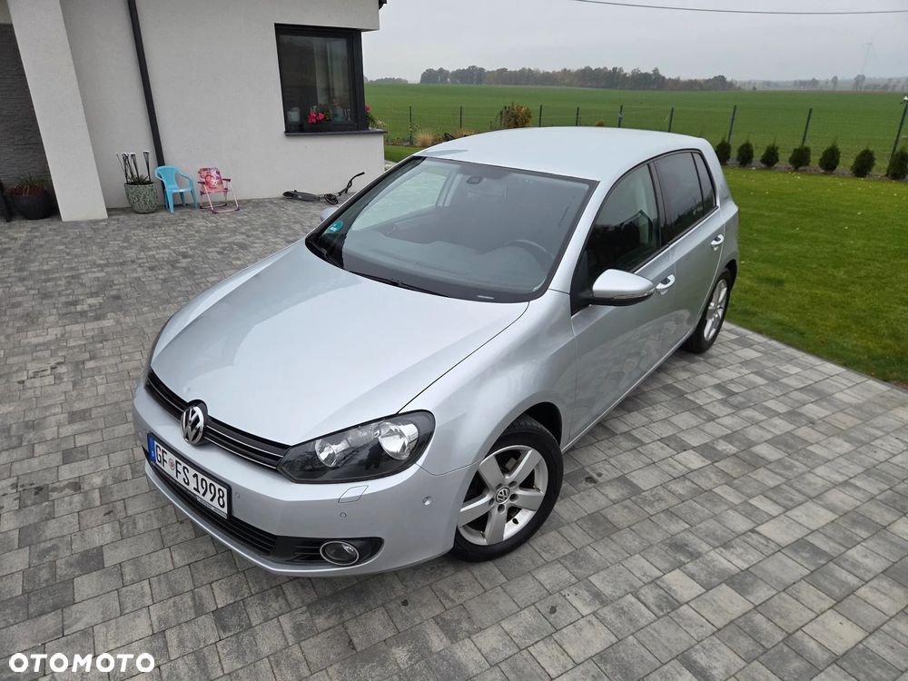 Volkswagen Golf 2010 photo 5