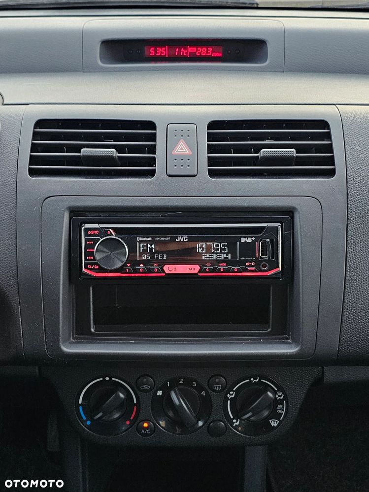 Suzuki Swift 1.3 Comfort - 21