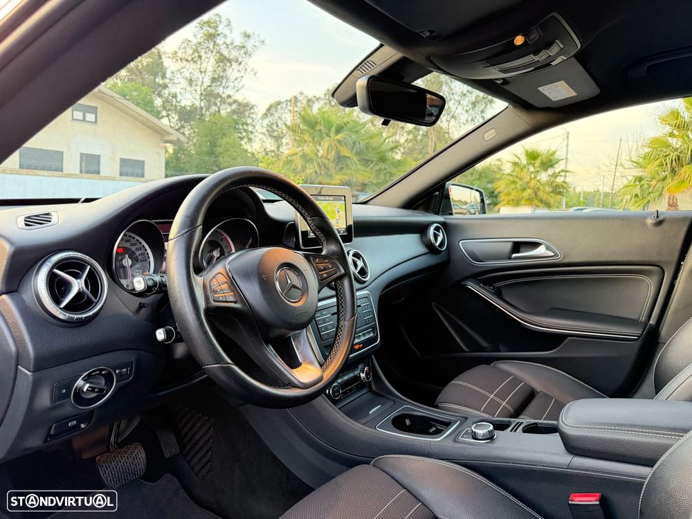 Mercedes-Benz CLA 200 - 24