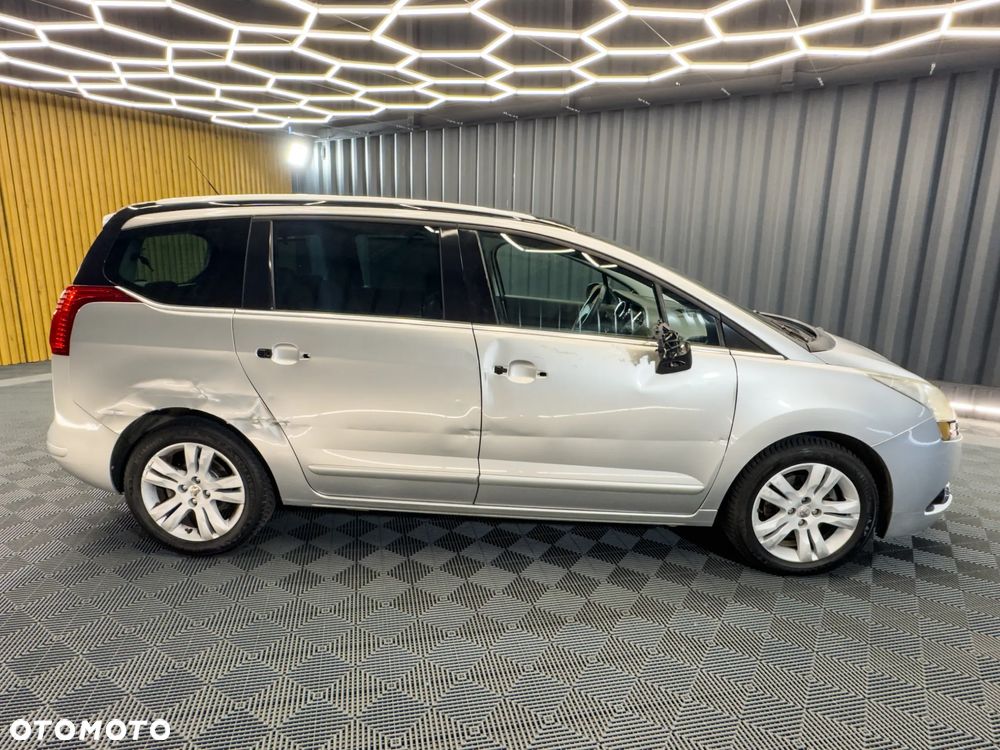 Peugeot 5008 2.0 HDi Family 7os - 10