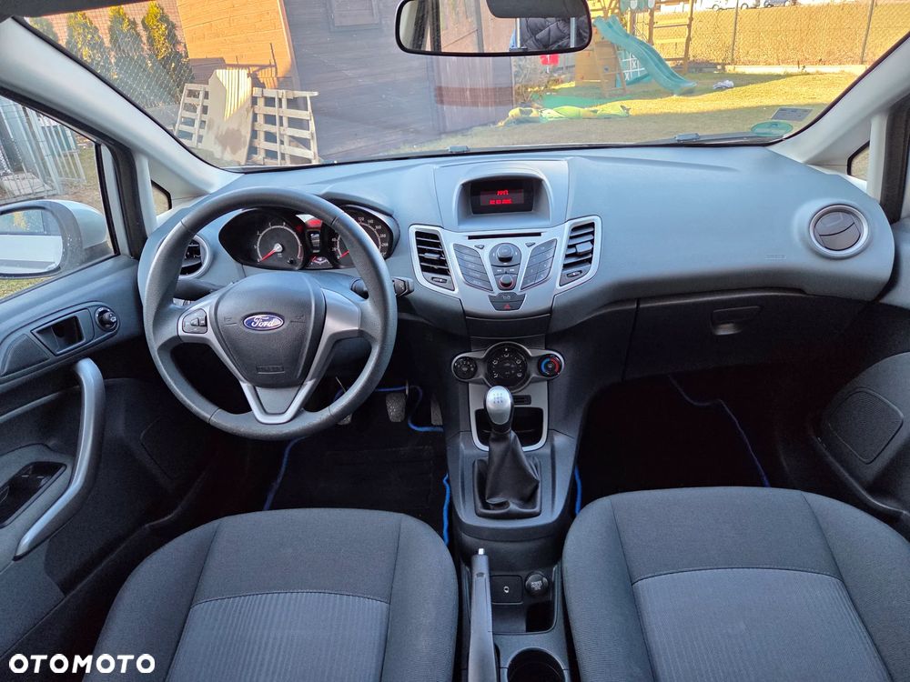 Ford Fiesta 1.25 Titanium EU6 - 8