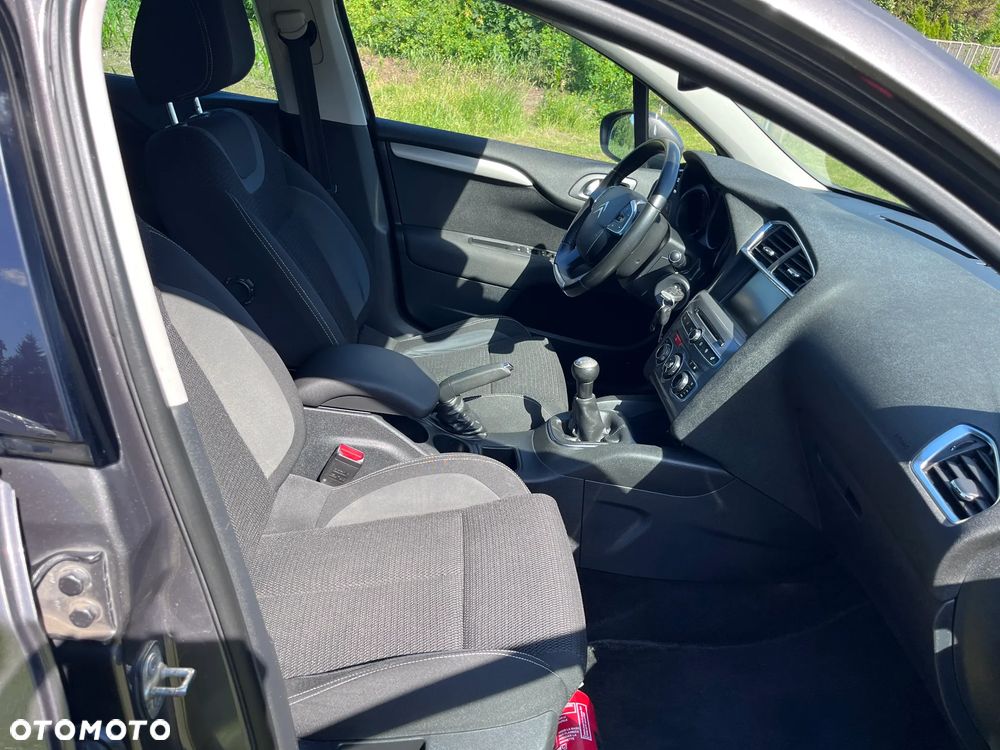 Citroën C4 BlueHDi 100 Business Class - 21
