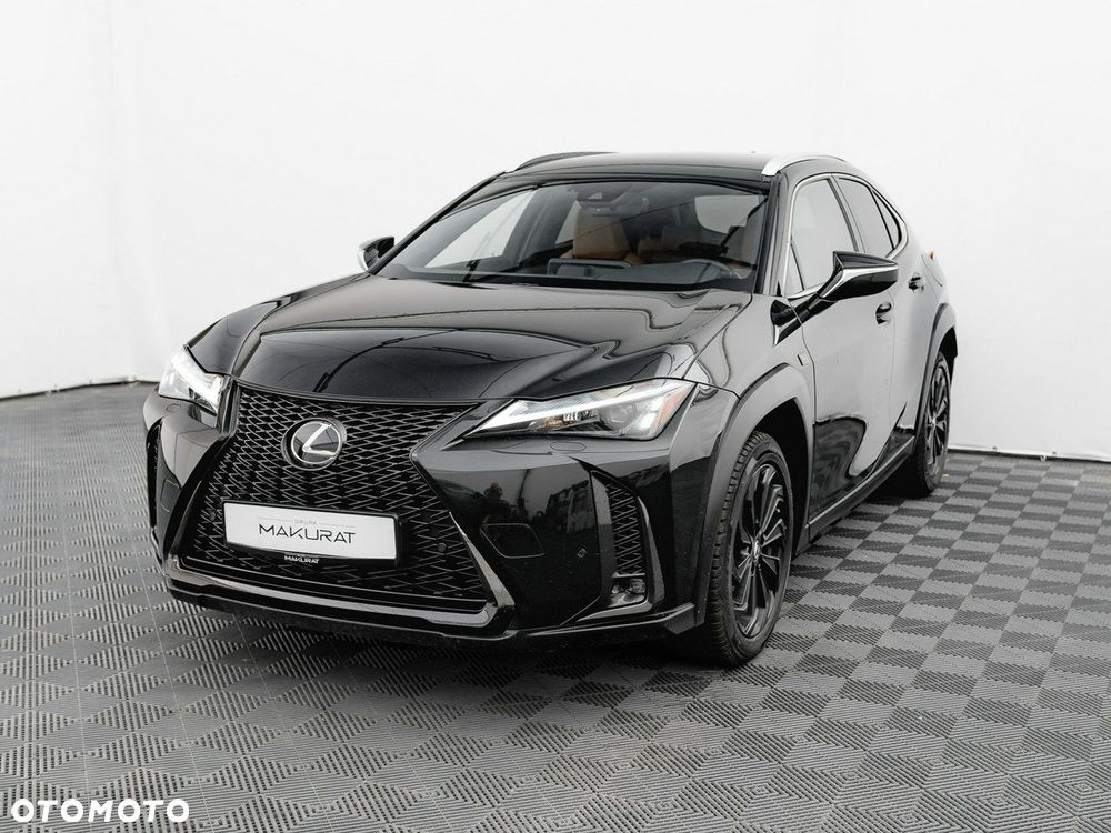 Lexus UX - 3