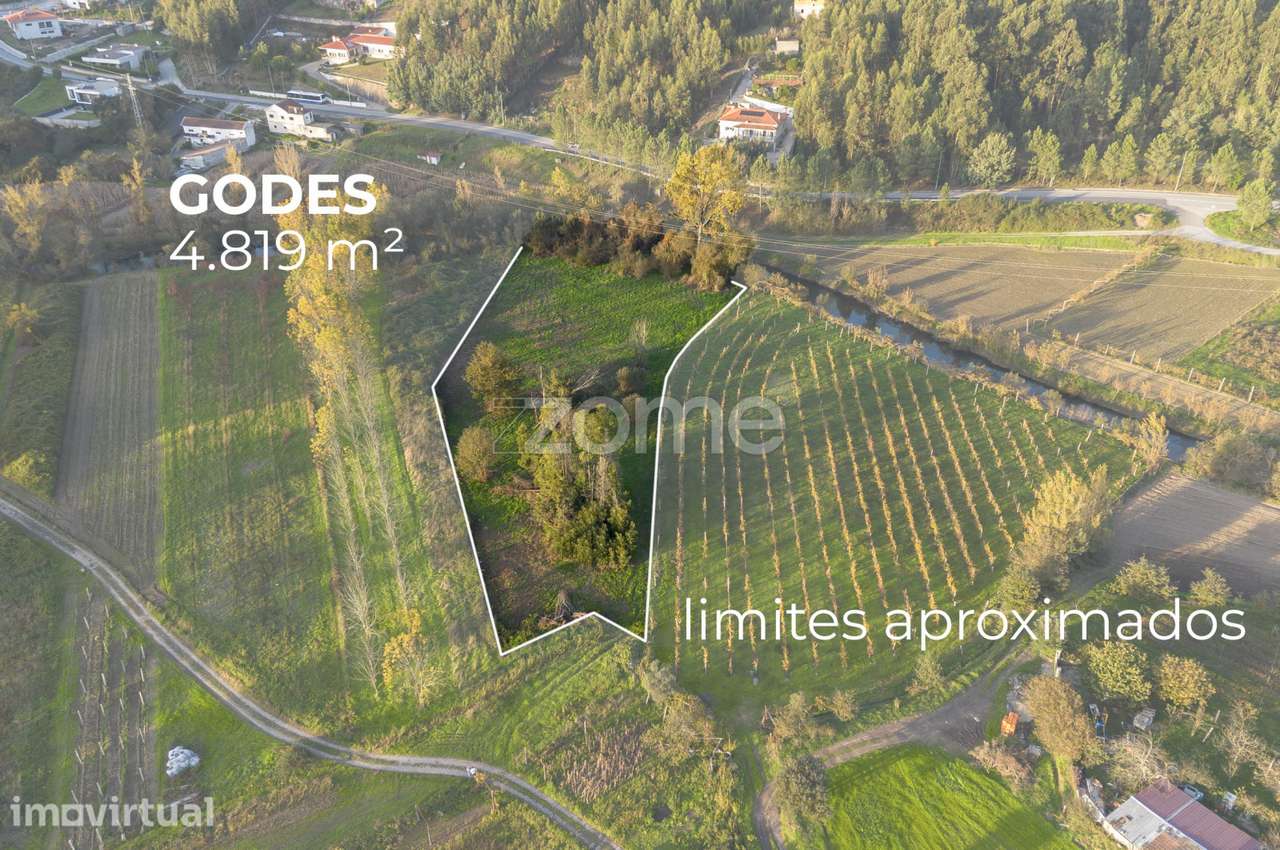 Godes - Terreno agrícola à beira rio c/ 4.819 m², em Sobreira - Grande imagem: 3/15