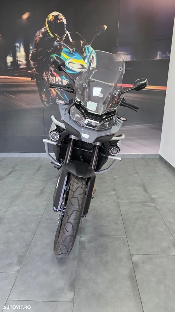 CF Moto 800 MT Sport - 4