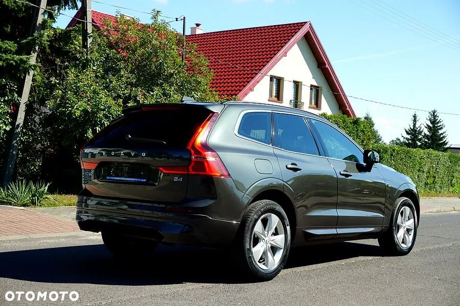 Volvo XC 60 B4 D Geartronic Momentum Pro - 17