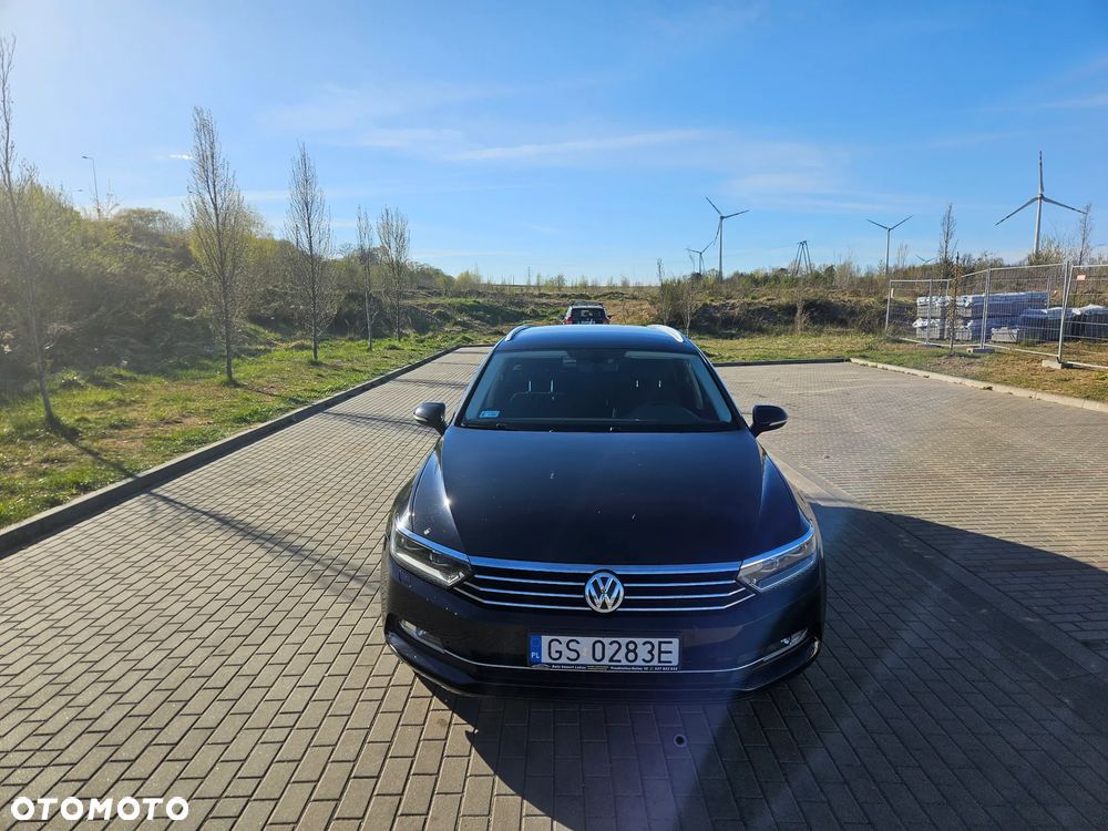 Volkswagen Passat 2.0 TDI (BlueMotion Technology) Comfortline - 1