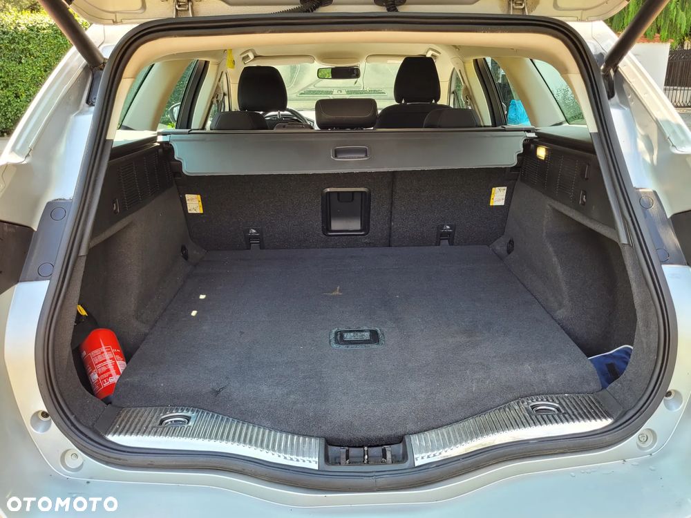 Ford Mondeo 2.0 TDCi Titanium - 11