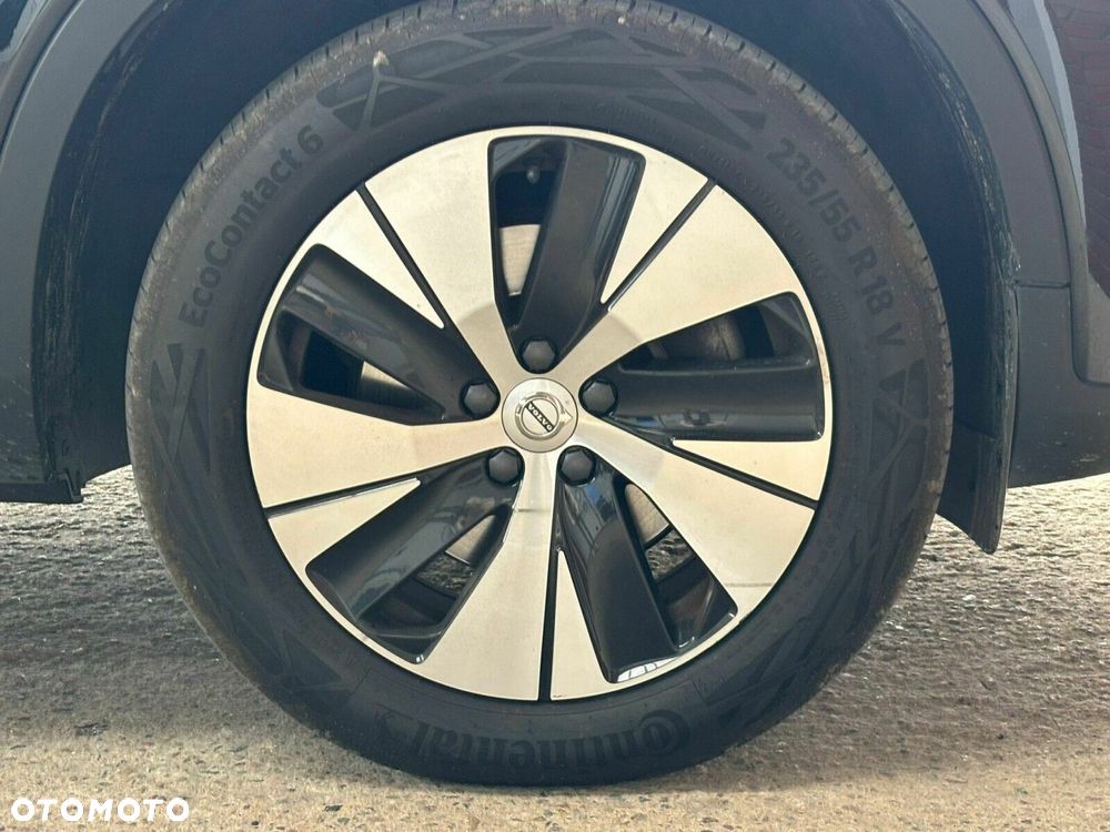 Volvo XC 40 B3 Plus Bright - 9