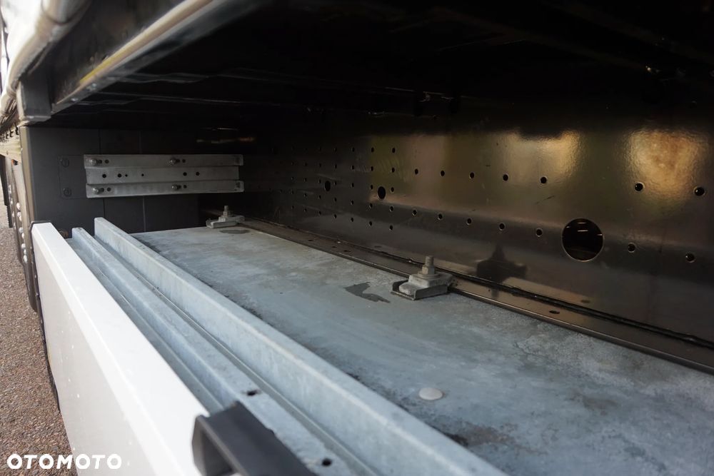 Krone FIRANA STANDARD / POD.OŚ / KOSZ / JAK NOWA. - 24