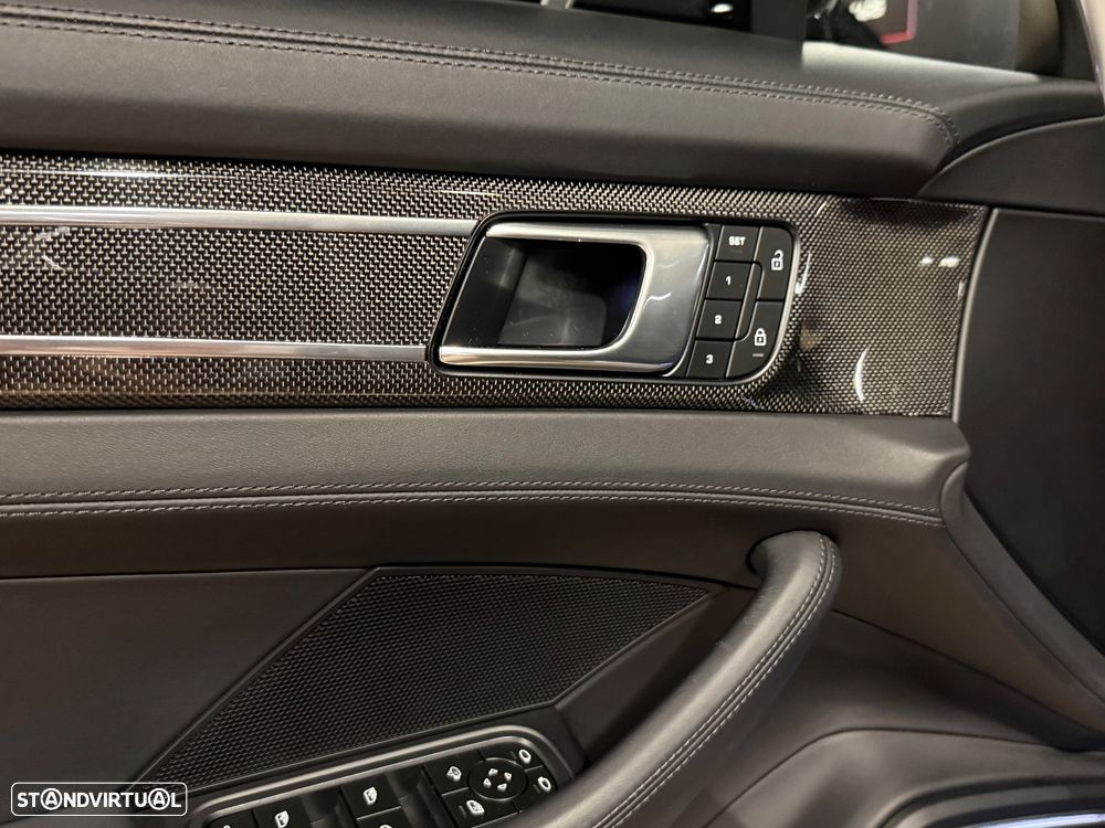 Porsche Panamera Sport Turismo 4 E-Hybrid Platinum Edition PDLS - 53