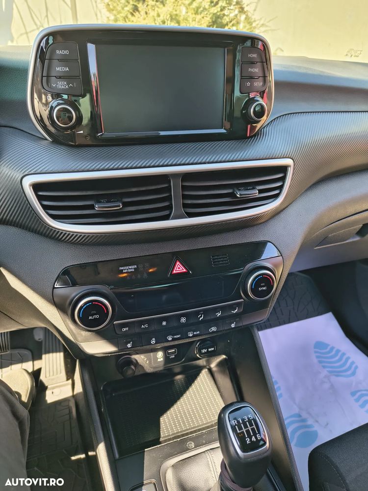 Hyundai Tucson 1.6 T-GDi 4WD 6MT Style - 9