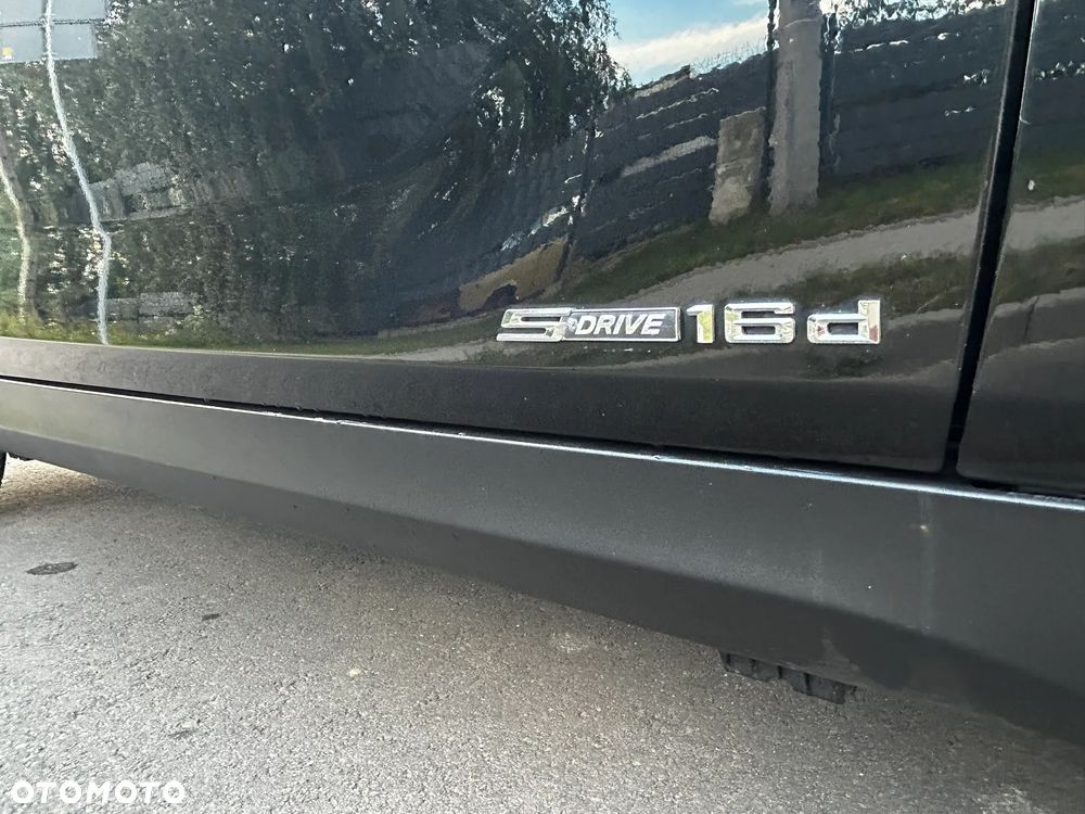 BMW X1 sDrive16d xLine - 14