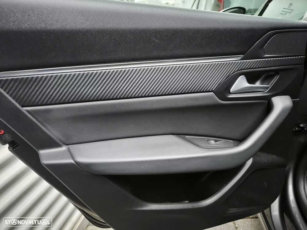 Peugeot 508 1.5 BlueHDi Allure Pack EAT8 - 37