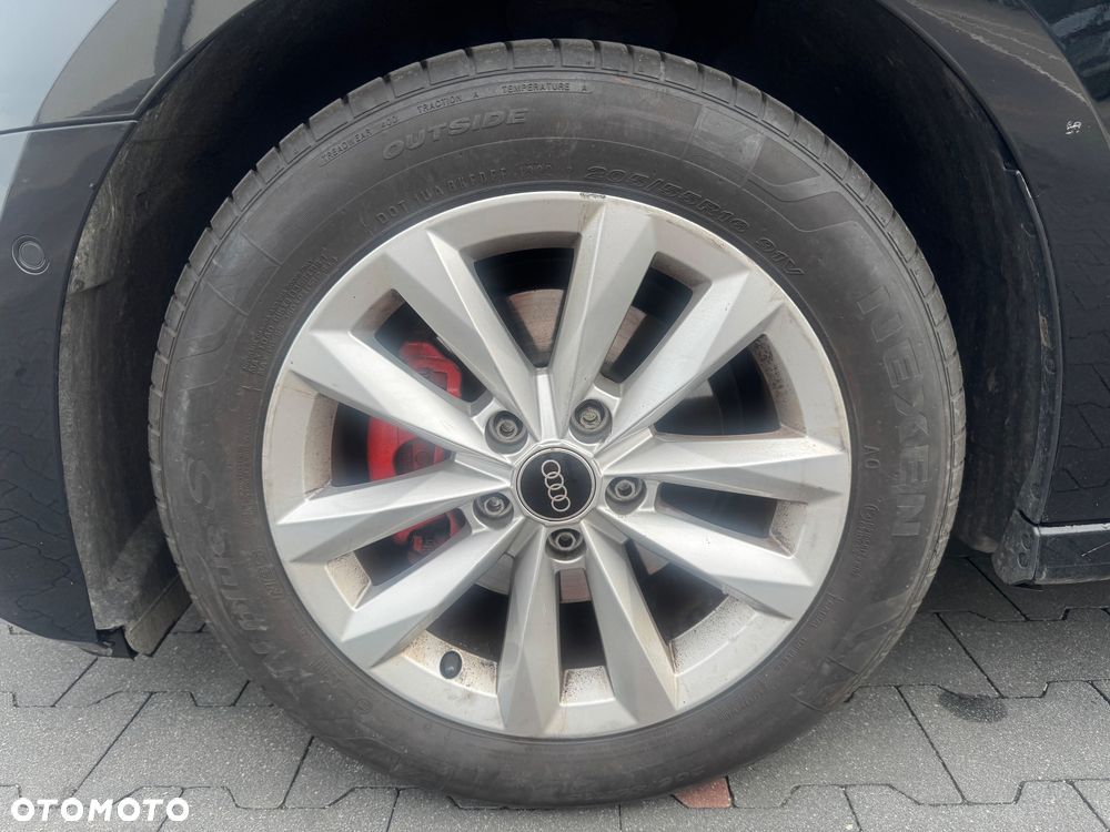 Audi A3 Sportback 30 TFSI Advanced - 33