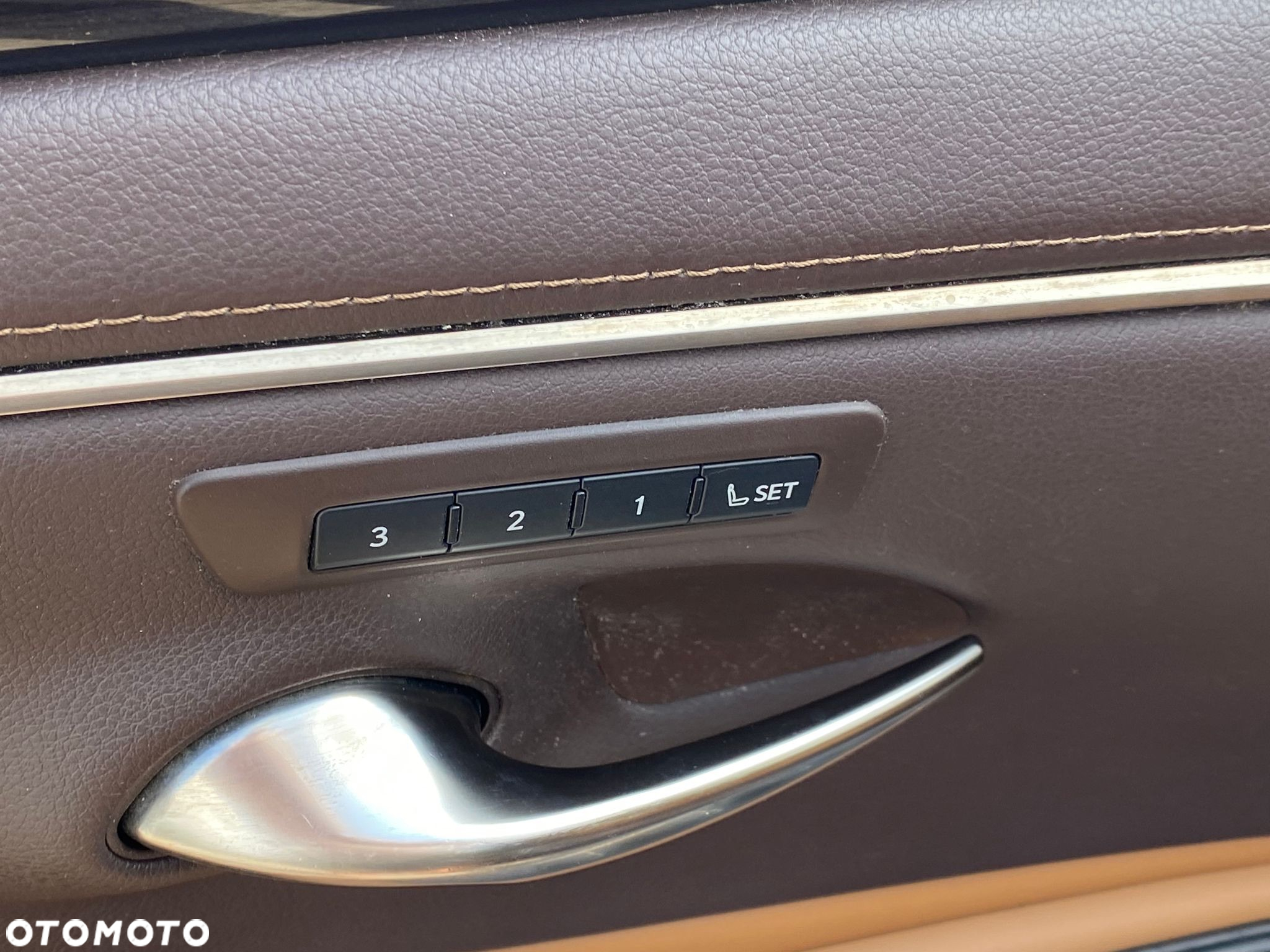 Lexus ES - 19