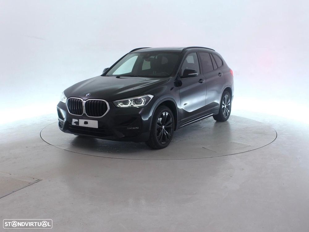 BMW X1 18 d sDrive Auto Line Sport - 5