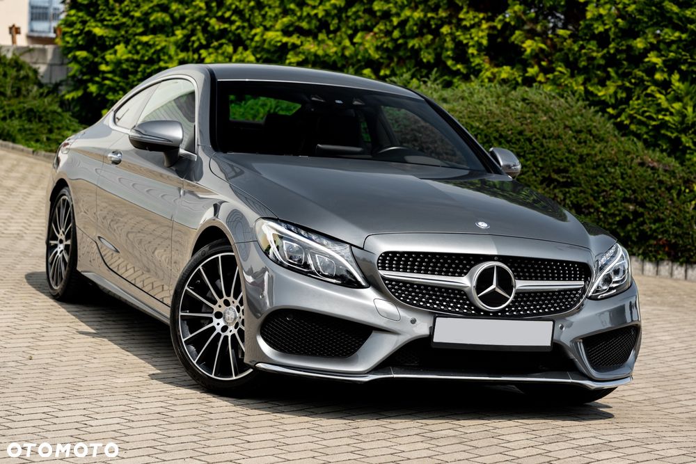 Mercedes-Benz Klasa C 300 9G-TRONIC AMG Line - 1