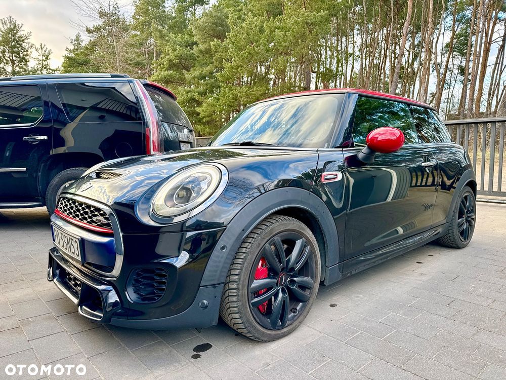 MINI John Cooper Works - 2