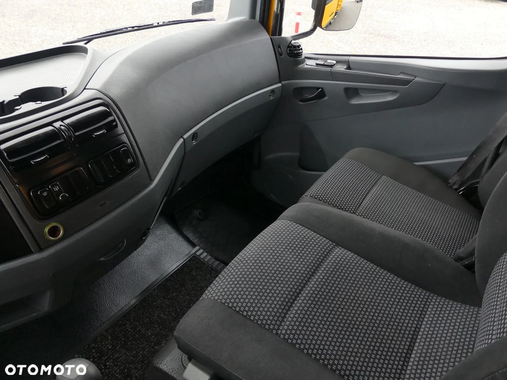 Mercedes-Benz ATEGO 1222 / WYWROTKA 3-STRONNA + HDS SKŁADANY W Z / - 29