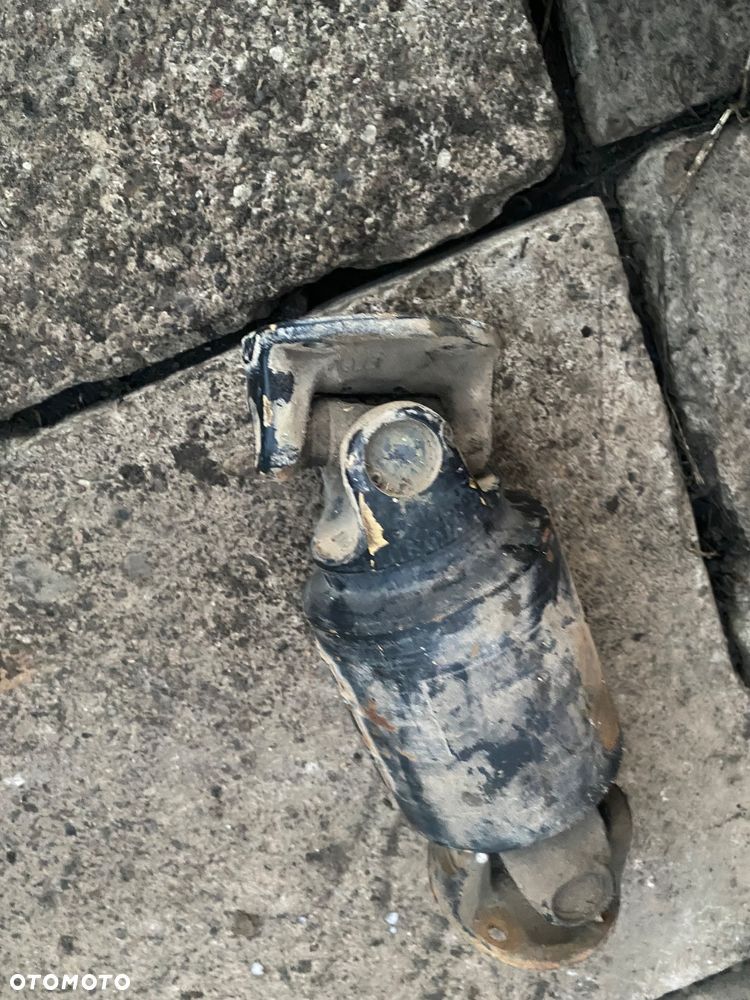 Manitou wałek przegubowy tłumnik drgań