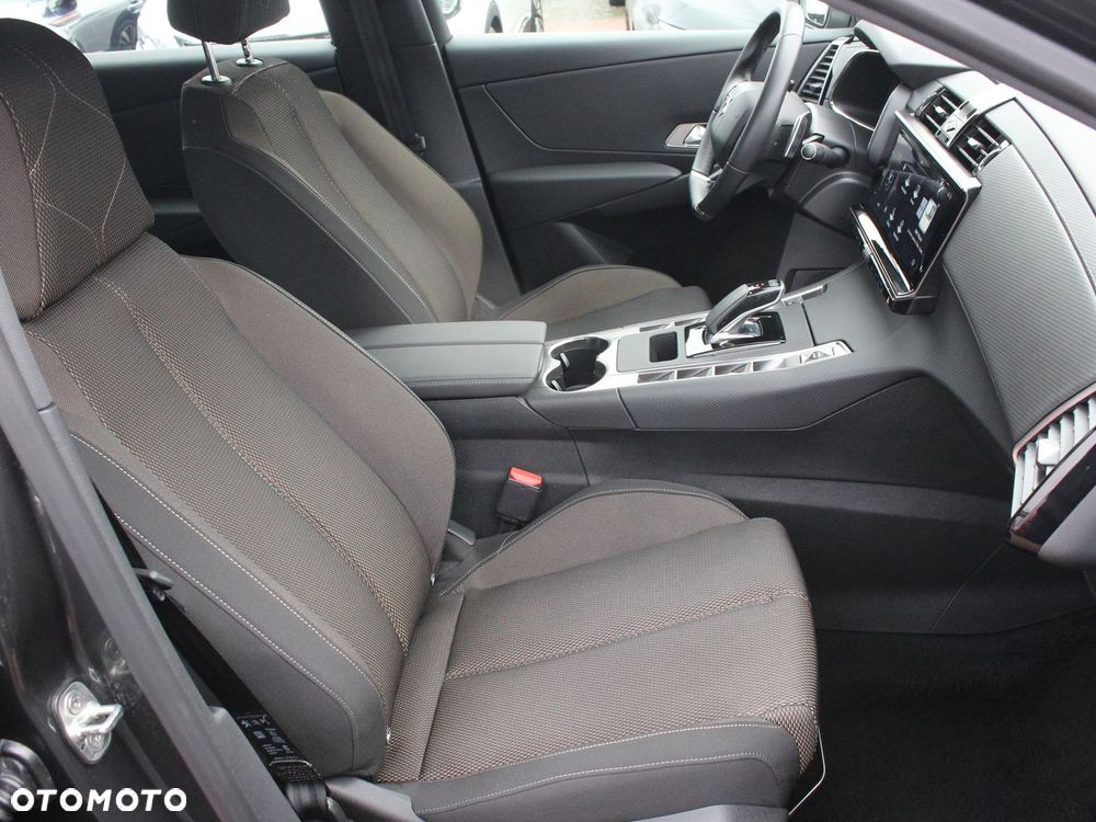 DS Automobiles DS 7 Crossback - 13