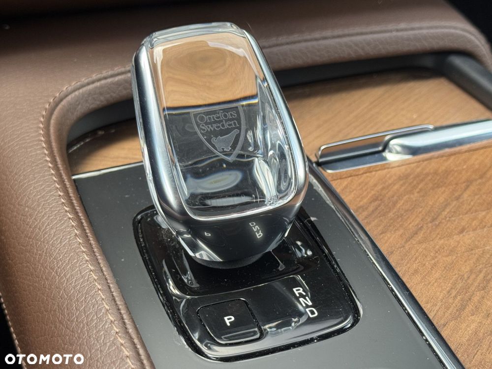 Volvo XC 90 - 19