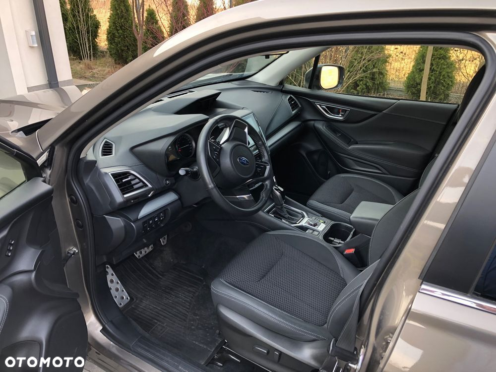 Subaru Forester 2.0i-L Exclusive Navi (EyeSight) Lineartronic - 3