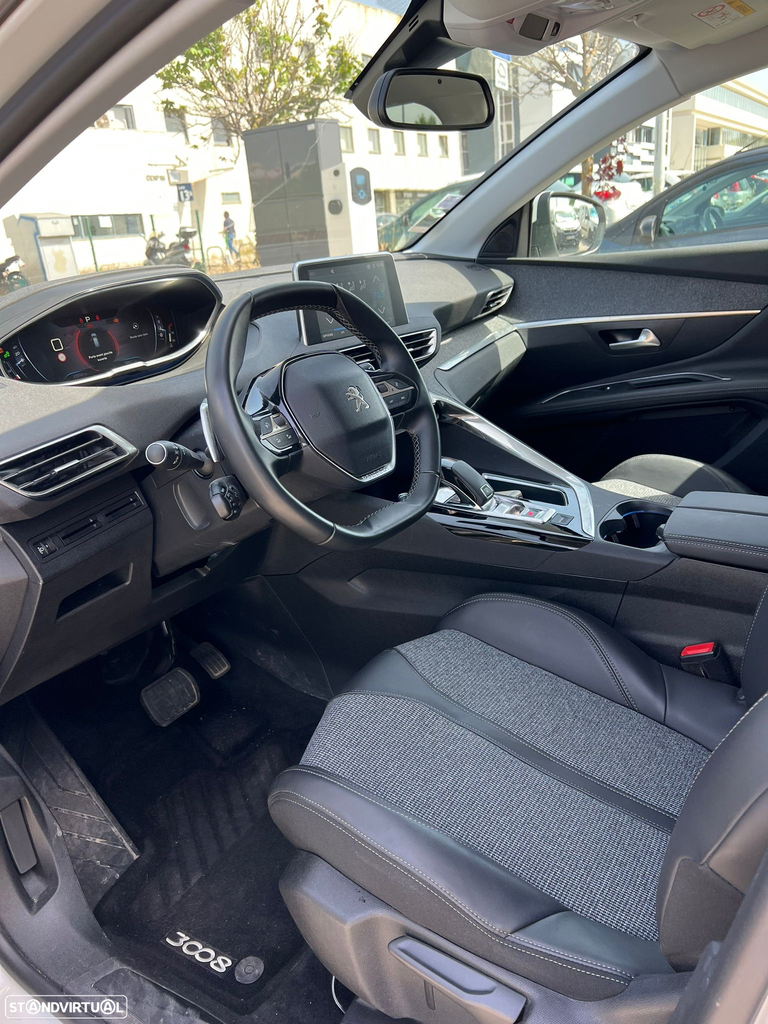 Peugeot 3008 THP 165 EAT6 Stop & Start Allure - 12