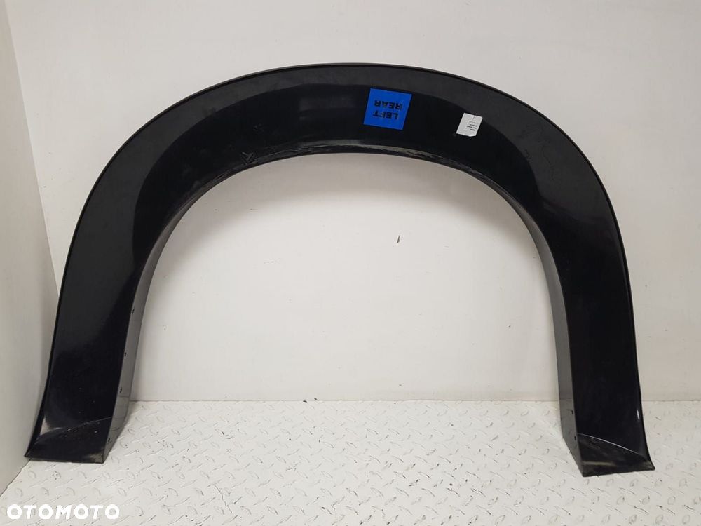 KOMPLET NOWE LISTWY NADKŁADKA POSZERZENIE BŁOTNIKA CZARNY POŁYSK DODGE CHALLENGER 08-22 AVS 850250 - 8