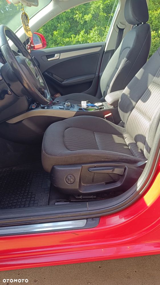 Audi A4 Avant 2.0 TDI Multitronic - 27