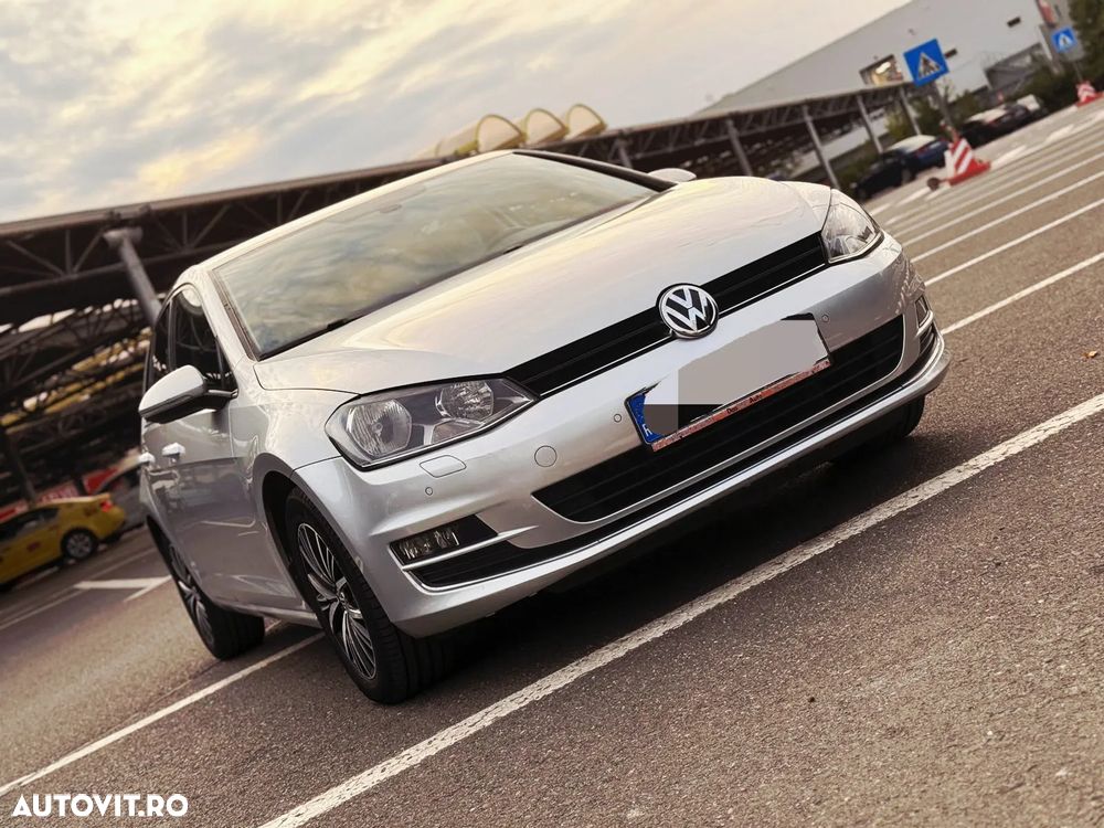 Volkswagen Golf 2.0 TDI (BlueMotion Technology) DSG Comfortline - 5