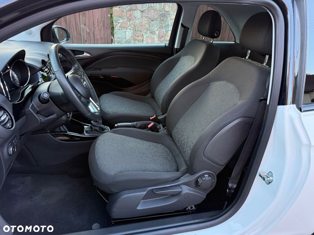 Opel Adam 1.2 ecoFLEX Start/Stop White Link - 22