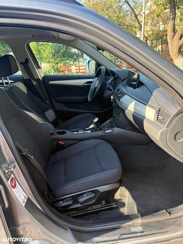 BMW X1 2010 — imagine 15