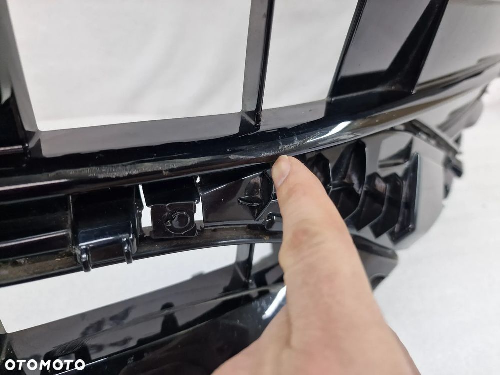 VW TIGUAN II 2 LIFT R-LINE 19- 5NA KRATKA ŚRODKOWA ZDERZAKA PRZEDNIEGO PRZÓD , NR 5NA853677Q / 5NA853671R , NR AUKCJI KR475 - 12
