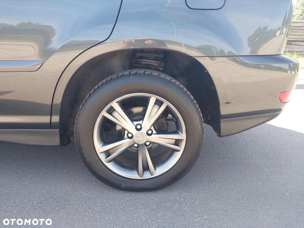 Lexus RX 400h Sport - 17
