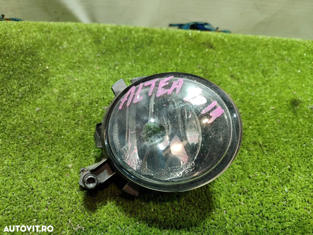 PROIECTOR CEATA BARA STANGA SEAT ALTEA XL 2.0 DIESEL 2014 COD OEM 168608-01 / 168608 / HATCHBACK 2009-2015 - 1